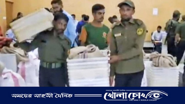 ব্রাহ্মণবাড়িয়ার দুই উপজেলায় পৌঁছে গেছে নির্বাচনী সরঞ্জাম