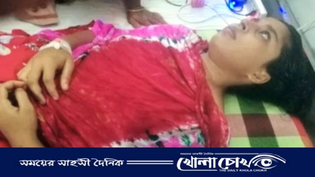 খোকসায় গৃহবধূকে গুলি, পলাতক স্বামী 