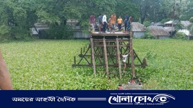 বরগুনায় ব্রীজ ভেঙে বরযাত্রীর গাড়ি খালে, নিহত ১০