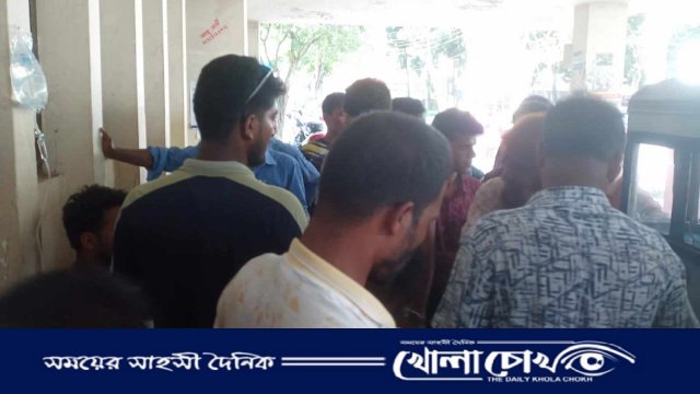 রায়পুরায় পল্লীবিদ্যুতের খুটি স্থাপন করতে গিয়ে বিদ্যুৎস্পৃষ্টে ২ জন নিহত, আহত ৫