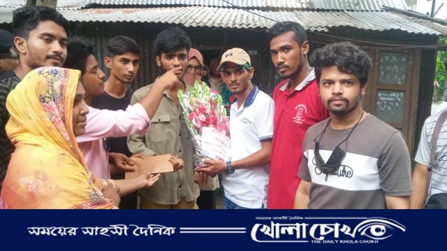 আহত রাকিবুল হাসানের পাশে দাঁড়ালো ‌বৈষম্য বিরোধী ছাত্র ‌আন্দোলনের শিক্ষার্থীরা ‌