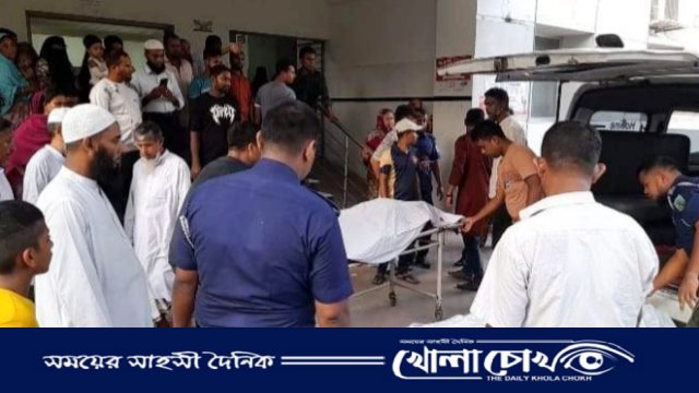 দুর্ঘটনায় পুলিশের সাব- ইন্সপেক্টর নিহতঃ পুত্রের মৃত্যুর সংবাদে মারা গেলেন পিতাও 