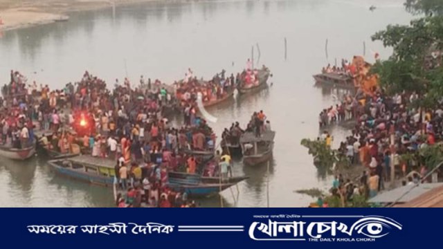 আত্রাইয়ে দেবী শ্যামাকে অশ্রু জলে বিদায় দিলেন ভক্তরা