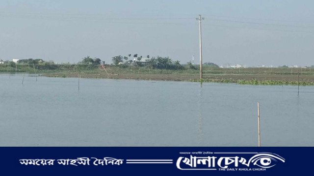 ভূমিদস্যুদের দখলে ব্রাহ্মণবাড়িয়ার তিতাস নদী 