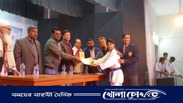 ফরিদপুরে বেল্ট প্রদান অনুষ্ঠান ও পঞ্চম আন্তঃ কিং কারাতে প্রতিযোগিতা ও পুরস্কার বিতরণ  