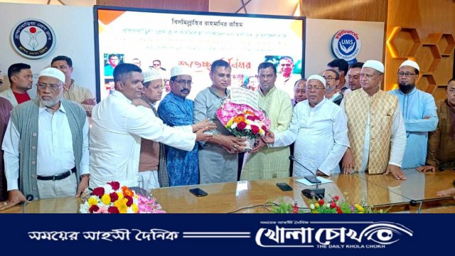 ব্রাহ্মণবাড়িয়া প্রেসক্লাবের নবনির্বাচিত নেতৃবৃন্দকে জেলা বিএনপি নেতৃবৃন্দের ফুলেল শুভেচ্ছা