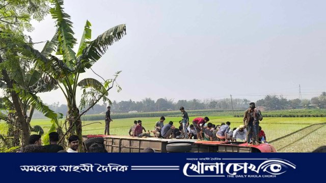 ভয়াবহ দুর্ঘটনার কবলে ইবি শিক্ষার্থীবাহী বাস, আহত ২৫ 