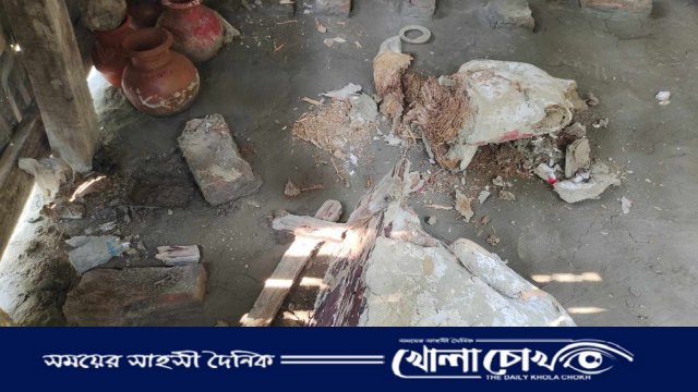 পিরোজপুরে মন্দির ভাঙচুর, আওয়ামী লীগ নেতার বিরুদ্ধে মামলা