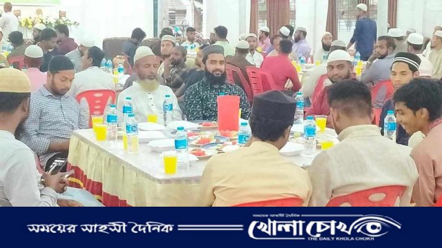 মাটিরাঙ্গায় বদরী কাফেলা'র (৩১৩) উদ্যোগে ইফতার মাহফিল সম্পন্ন